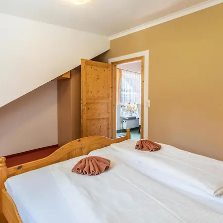 Im Gaestehaus Maximilian Eggelsberg